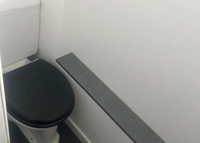 Flixhouse * Руан